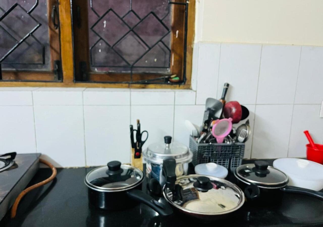 Best Individual Home Stay Near Apollo Jubilee Hills Haiderabad Buitenkant foto