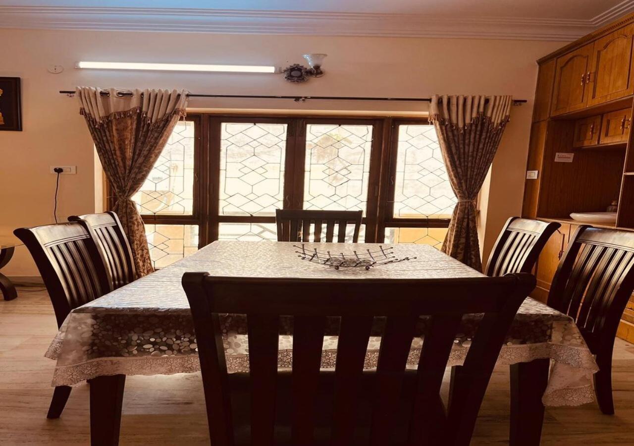 Best Individual Home Stay Near Apollo Jubilee Hills Haiderabad Buitenkant foto